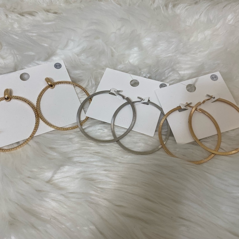 Forever 21 3-Pack Hoop Earrings Set. 2-Gold and 1- Silver. NWT.